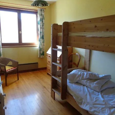 Chalet 300m2 *